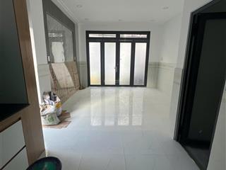 Bán nhà thạnh xuân, quận 12 dt 40m2  giá chỉ 898tr