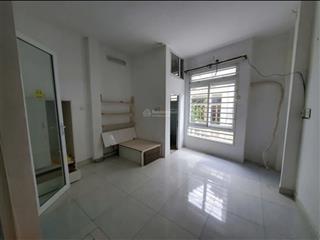 Bán nhà riêng tại nguyễn xí, 5,8 tỷ, 28m2, 3pn, 3wc, giá cực chất