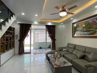 Bán nhà 2 tầng vĩnh ngọc cách lương đình của chỉ 70m hẻm ô tô thông