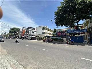 Hiếm  lô đất trung tâm tp nha trang góc 2 mặt thoáng cách biển 1km