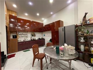 Bán nhà 4 lầu phước long dọn vào ở ngay