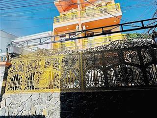 Bán nhà 2 mặt tiền hẻm ô tô vĩnh phước gần biển hòn chồng