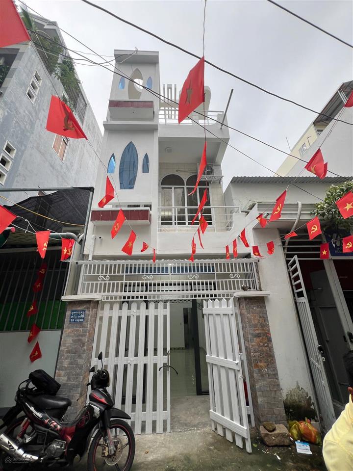 Bán nhà tặng đất ngay trung tâm tp nha trang hẻm oto giá siêu tốt chỉ 6 tỷ 950