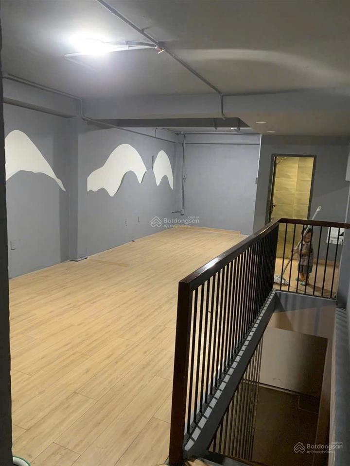 Bán nhà 3 tầng mặt tiền ngô gia tự trung tâm nha trang khu phố bàn cờ giá chỉ 13.4 tỷ