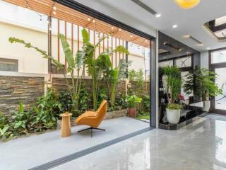 Liền kề san hô 98m xẻ khe hướng đông nam mát mẻ, trung tâm kết nối.