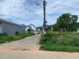 Chính chủ cần bán 2 lô đất đẹp ở cây thông ngoài  đặc khu phú quốc