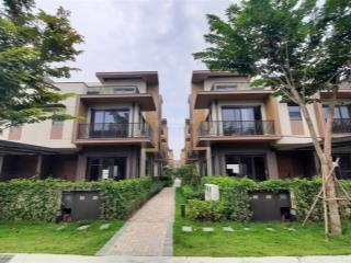 Cần bán nhanh căn góc nhà phố th3 9x20,5 vị trí đẹp