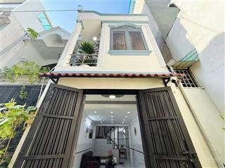 Bán gấp nhà đường huỳnh văn bánh, phú nhuận, dt 48m2, giá 3 tỷ 400 triệu, shr, đang cho thuê 15