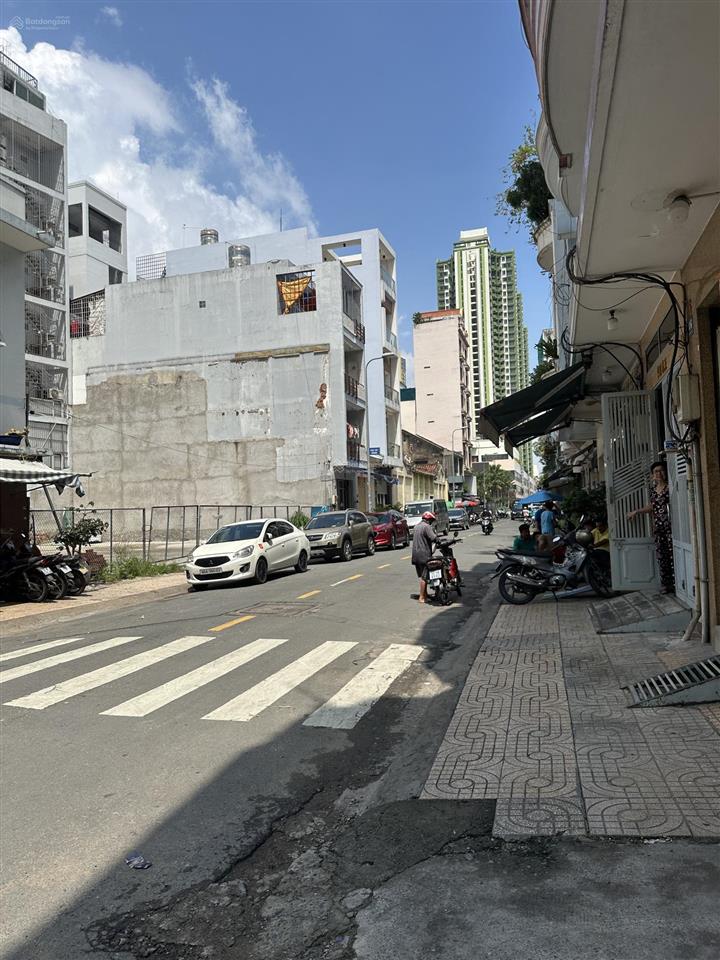 Giá tốt chỉ 11 tỷ sở hữu ngay nhà hẻm xe tải dt 4x16m  kết cấu trệt 2 lầu  đường tân hưng q5