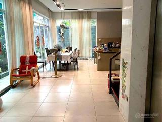 Biệt thự 3 tầng giá tốt có thang máy, mặt tiền thanh nga, q9, 21.9 tỷ