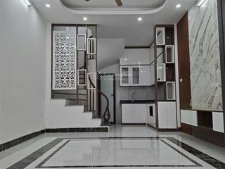 Bán nhà việt hưng 35m x 5 tầng 5.8 tỷ có tl. ngõ rộng, 20m ra mặt phố, nhà xây mới, full nội thất