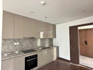 Chính chủ bán căn m2.22.11 căn góc 2 ngủ 63m2 giá chỉ 5.3 tỷ