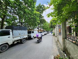 Đất phân lô nguyễn phong sắccầu giấy 100m,mt 5m7,oto tránh,2 mặt ngõ thông,kinh doanh đỉnh,sát phố