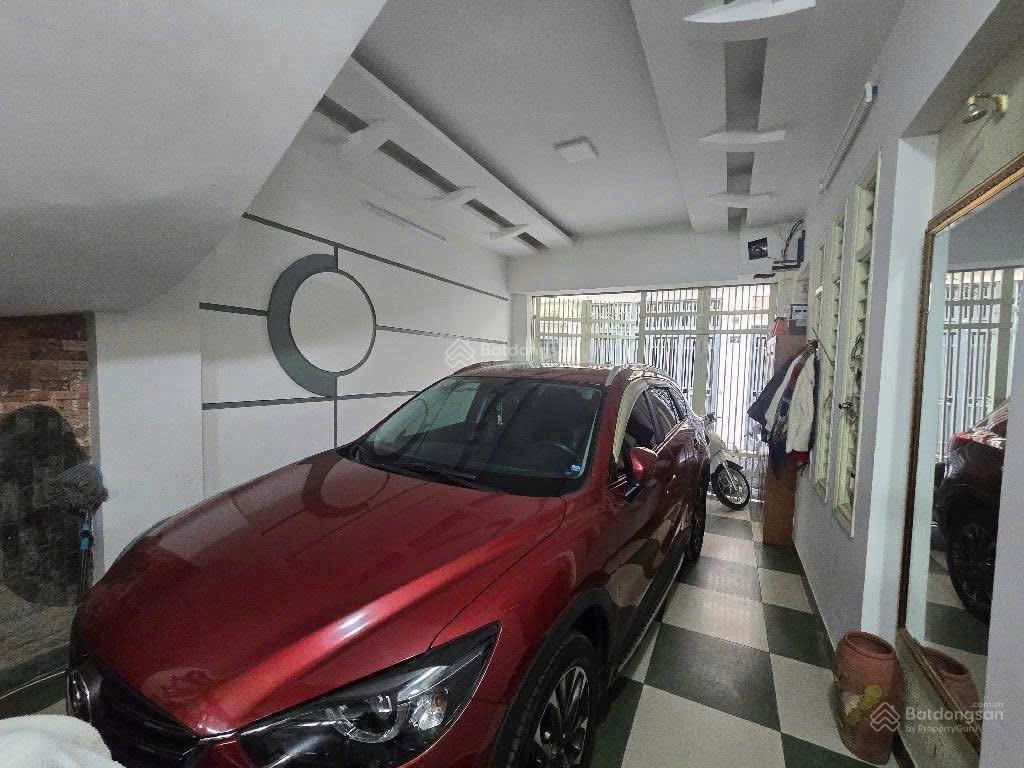 Phân lô dương quảng hàmcầu giấy 51m2*5 tầng,mt 4m,gara ôtô,lô góc 2 mặt oto đỗ,dân xây,gần phố