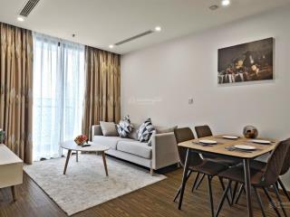 Chủ nhà cần bán căn góc 3pn dt 123m2 full nội thất. giá 12 tỷ hơn sẵn sổ đỏ . có slot