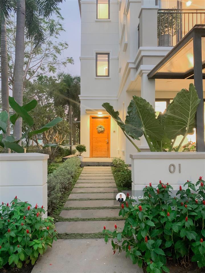 Chính chủ bán nine south giá tốt nhất dự án.  0908 355 ***