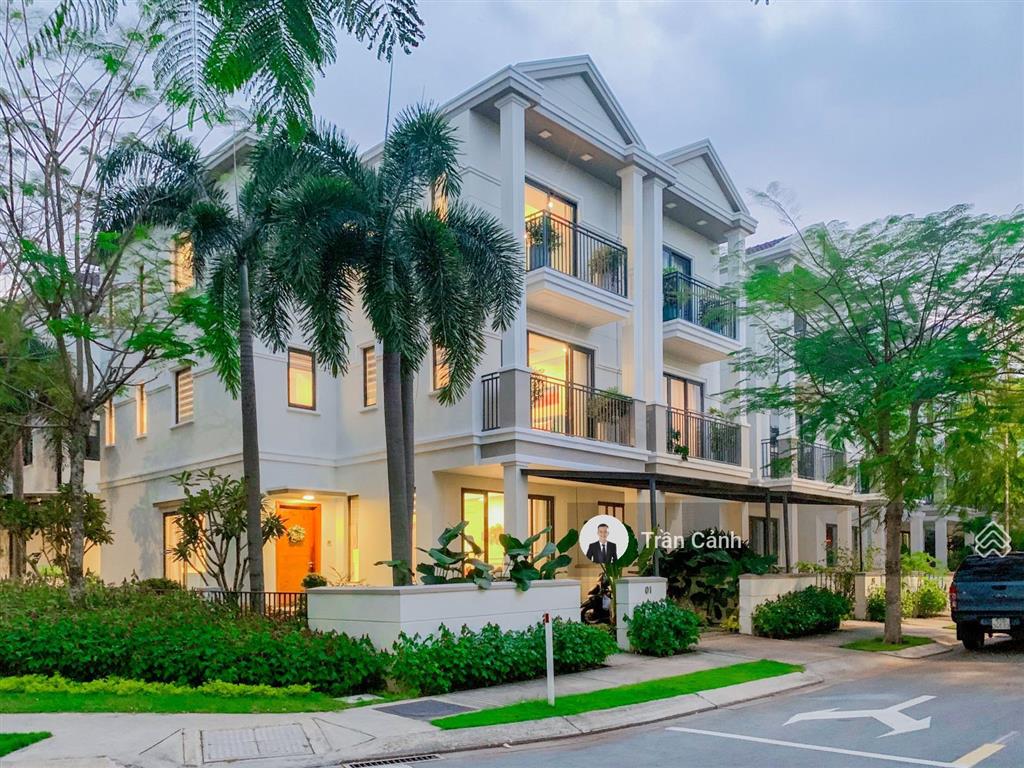 Chính chủ bán nine south giá tốt nhất dự án.  0908 355 ***