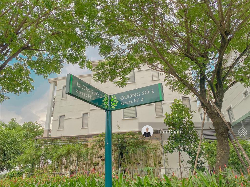 Chính chủ bán nine south giá tốt nhất dự án.  0908 355 ***