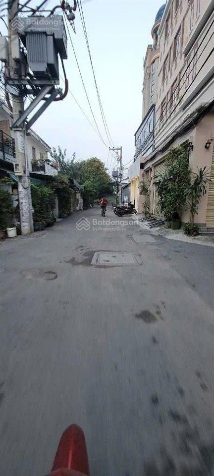 Hẻm 8m ung văn khiêm bình thạnh 106m giá 10.98 tỷ tl