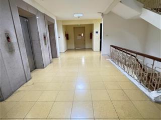Bán căn hộ 3pn, 2wc, 120m2 tại hoàng đạo thúy, trung hòa, cầu giấy, hà nội, giá 9 tỷ