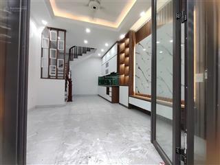 Bán nhà ngõ 3 tổ 5 đa sỹ 5 tầng mặt tiền 3,71m ô tô gần giá 6,85 tỷ