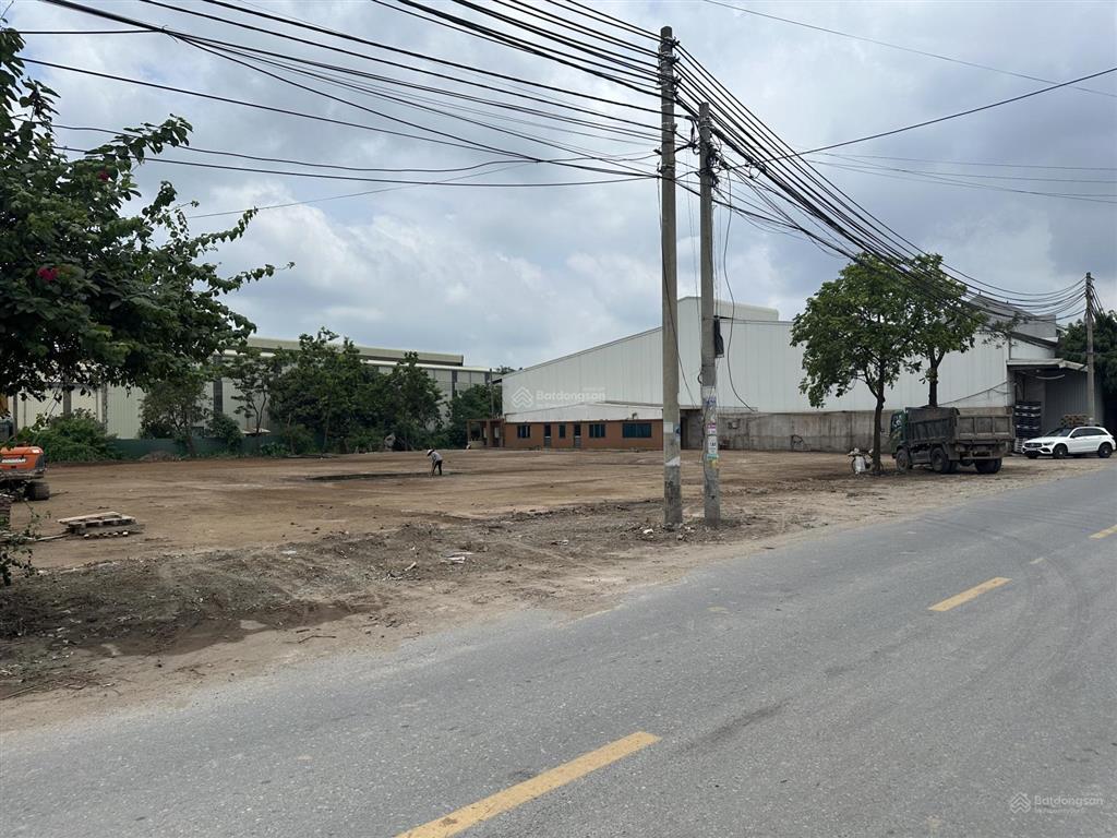 Bán đất 800m2 (40m mt) sẵn 4 sổ 200m2/sổ mặt đường 383 gần kcn tân dân, dt379, 39a, ct 5b