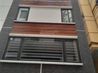 Ô tô đỗ cửa cc bán gấp nhà lạc long quân tây hồ, hn dt 50m2 x 5t. mt 4,2m 13,9tỷ có tl