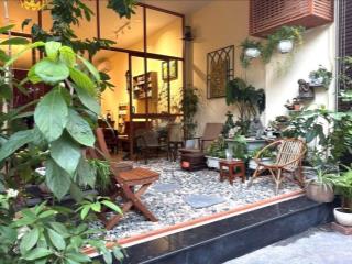 Q1 võ thị sáu  150m2 (5x30m  2 mặt tiền 4 tầng dòng tiền khoán 120tr/th  chỉ 32 tỷ tl