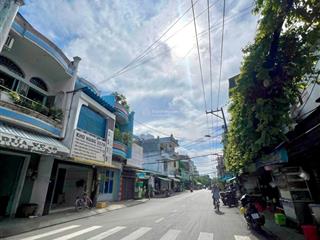 Siêu phẩm không nhanh sẽ không còn