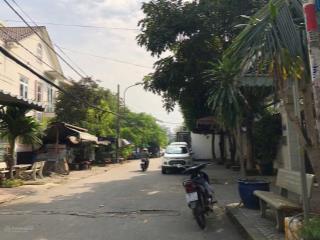 Bán dãy trọ tân phú  4x20m  nhà cấp 4 tiện xây mới  hẻm xe hơi