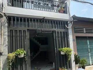Nhà 1 trệt 1 lầu ngay chợ bình chánh 88m2  khu dân cư hiện hữa thoáng mát