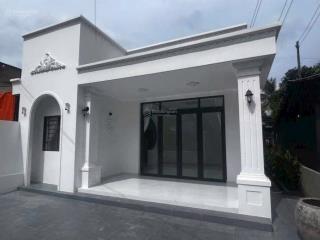 Thanh lý căn nhà cấp 4 sổ riêng ngay chợ bình chánh