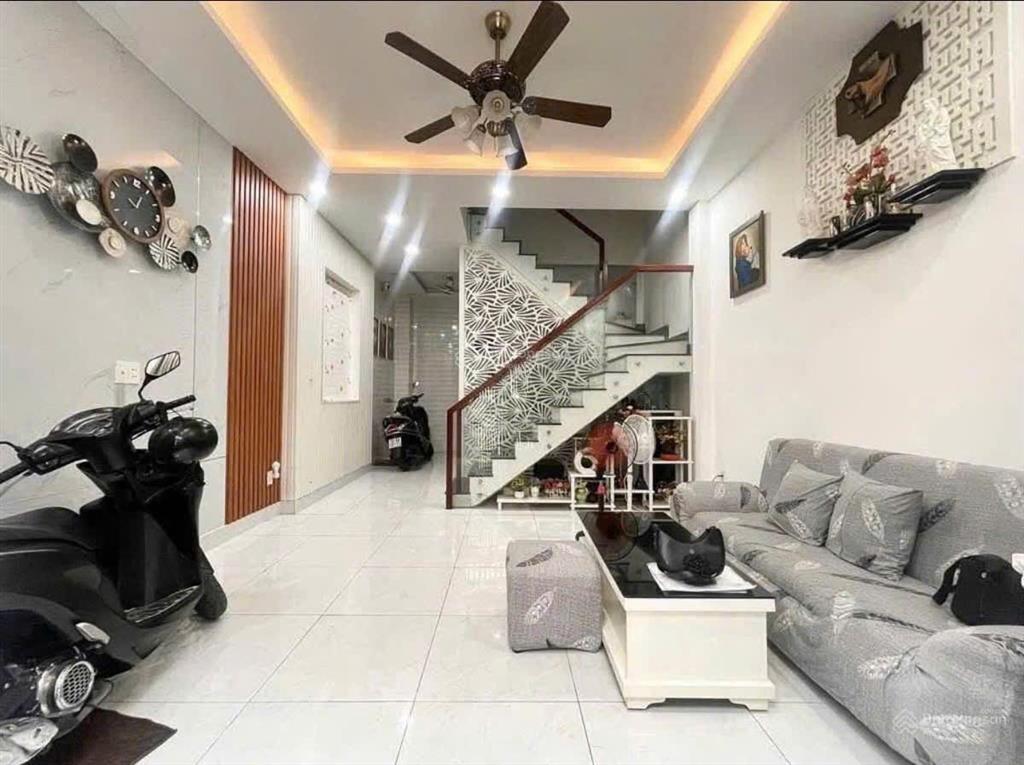 Bán nhà đẹp giá tốt cơ hội vàng sở hữu tổ ấm mơ ước!giá chỉ 1,84 tỷbình thạnh