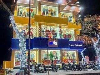 Cho thuê nhà mặt phố tại hai bà trưng,360 m2, hàng hiếm tại hoàn kiếm, hà nội