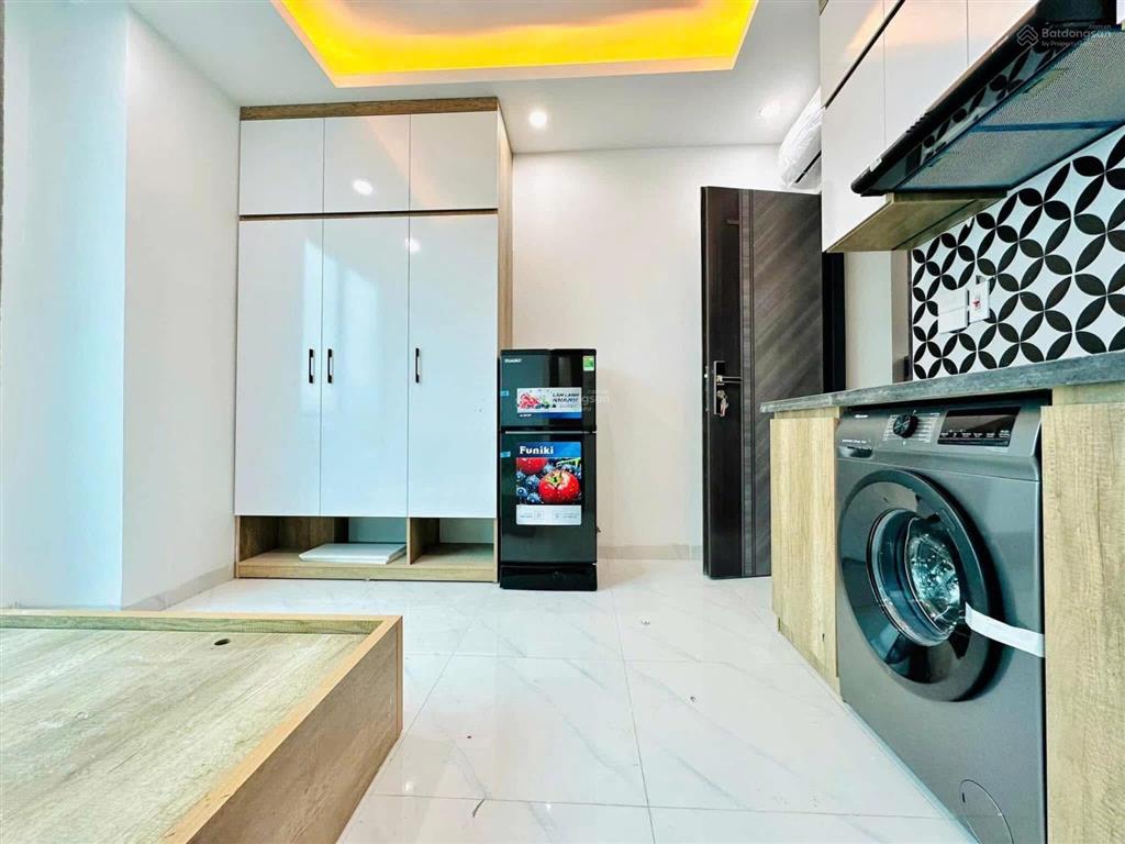 Ccmn nguyễn văn huyên, tt cầu giấy, ngõ thông, gần phố 69m2 x8 tầng, 15 pkk, dòng tiền 80tr/th