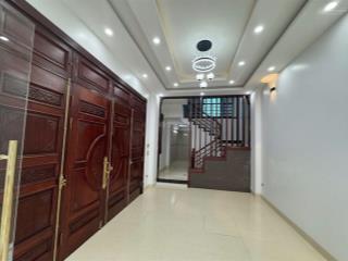 Bán nhà nguyễn khánh toàn, tt cầu giấy, ô tô, phân lô, nhà đẹp, 2 thoáng 47m2, 5 tầng, giá 9.8 tỷ