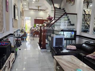 Nhà 3 tầng thiết kế hiện đại  sân đậu ô tô  dt 114.6m2  p. linh đông, tp. thủ đức