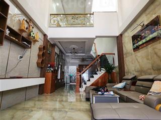Nhà đẹp mới xây sát phạm văn đồng  đường nhựa 8m  p. linh tây  giá 7,1 tỷ
