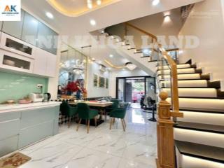 Nhà 4 tầng thiết kế hiện đại  xe hơi ngủ trong nhà  ngay trung tâm phước long b  giá 7,3 tỷ