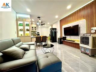 Nhà đẹp 2 tầng ngay lã xuân oai  3 phút ra lê văn việt  hẻm nhựa ô tô né nhau  giá 6.45 tỷ