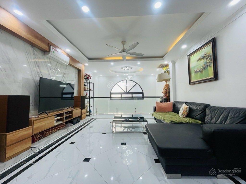 Bán gấp nhà lô góc ngõ ô tô kd sầm uất trung văn, từ liêm 41m² x 5 tầng giá chỉ 13,13 tỷ