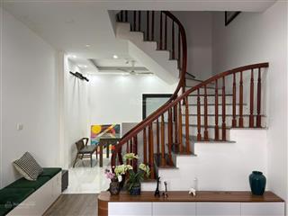 Bán gấp nhà kđt văn khê ô tô tránh đỗ 24/24 trước cửa gần phố ngô quyền kđt an hưng tố hữu