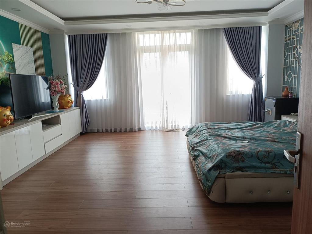 Nhà đẹp đường kinh doanh lê thị hồng chợ căn cứ p17 gv 5x20m hầm 5 tầng giá 17.5 tỷ tl thang máy