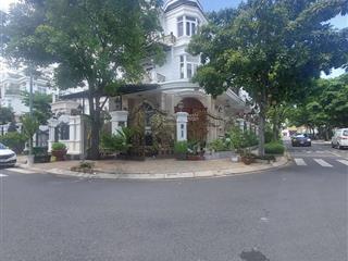 Biệt thự căn góc 2 mặt tiền cityland garden hills, thang máy nhà đẹp 10x20m giá tốt 50 tỷ tl