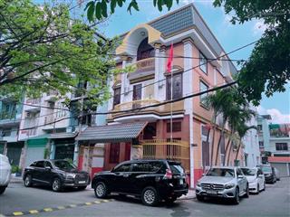 Bt góc 2 mặt tiền chung cư khu huy hoàng đường nguyễn oanh dt 8mx18m giá chỉ 23,5 tỷ tl p. 17 gv