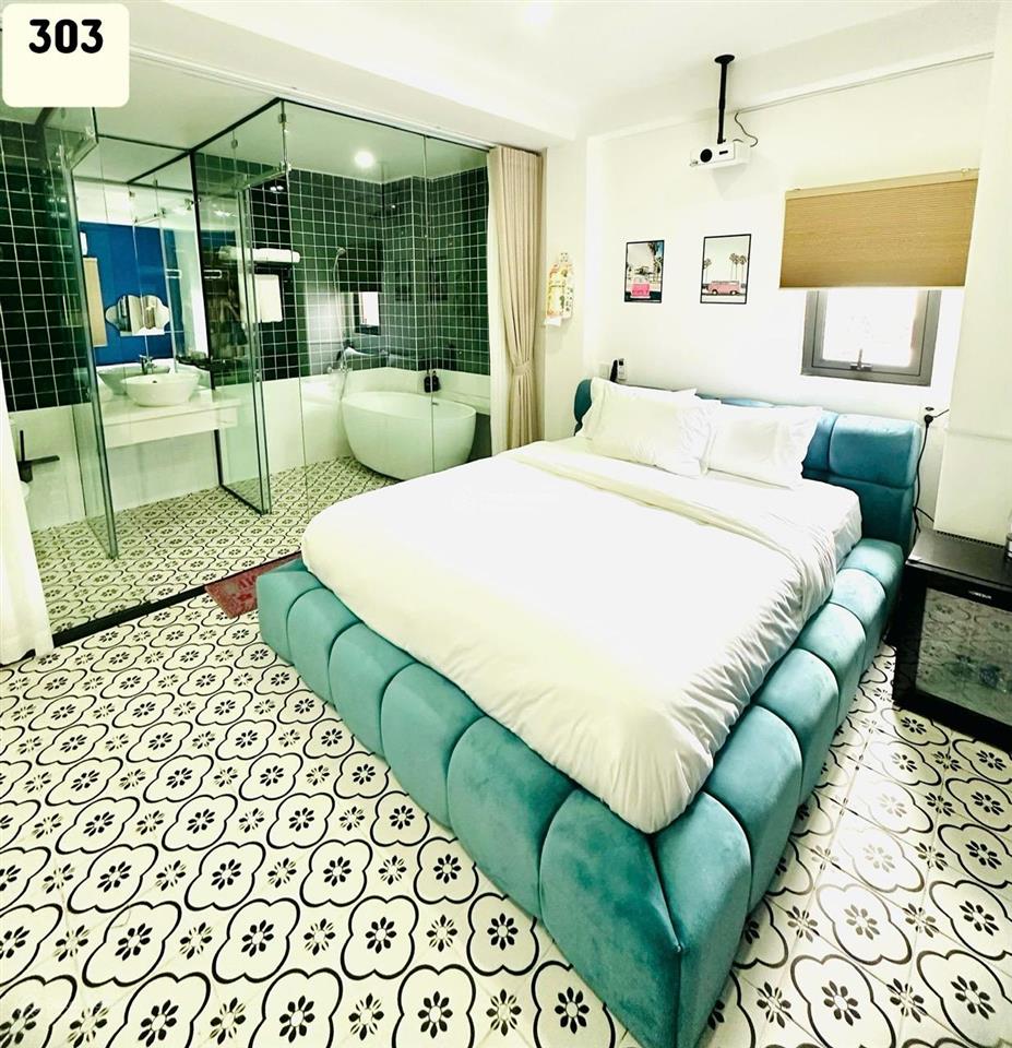 Bán gấp nhà sát mặt tiền phan văn trị, p5, 4x20m 4 tầng đang cho thuê 40tr/tháng giá bán 13'5 tỷ tl