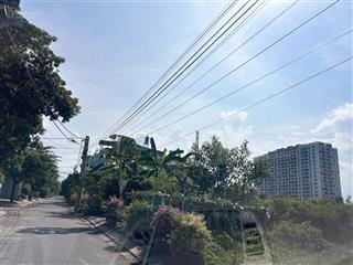 Bán đất biệt thự lô góc 305m2 full thổ cư sổ sang tên ngay gò cát  phú hữu, tp thủ đức