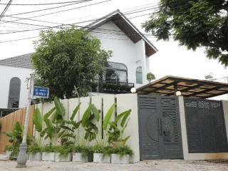 Bán villa siêu xinh khu nam việt á gđ1 góc 2 mt, ngang hơn 10m, có hồ bơi đầy đủ công năng