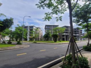 Chính chủ có 2 căn cần bán nhanh căn đường to ra biển aqua city hạ long 7,55 tỷ.  0898 398 ***