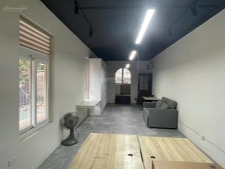 Cho thuê nhà tập thể tầng 2 làm văn phòng, studio